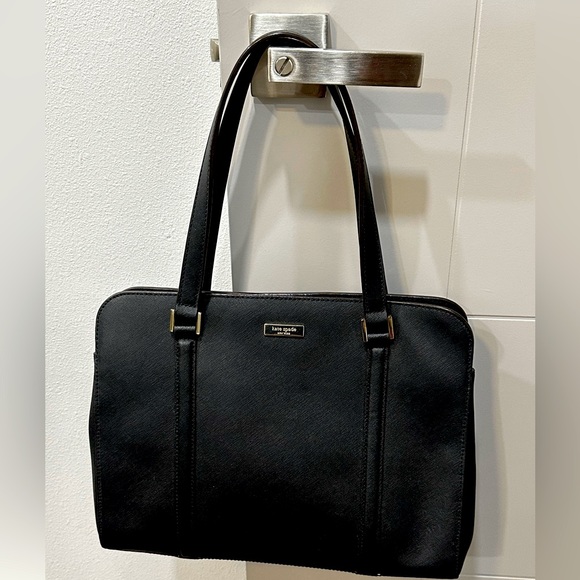 Kate Spade ♠️ Tote - Picture 1 of 4